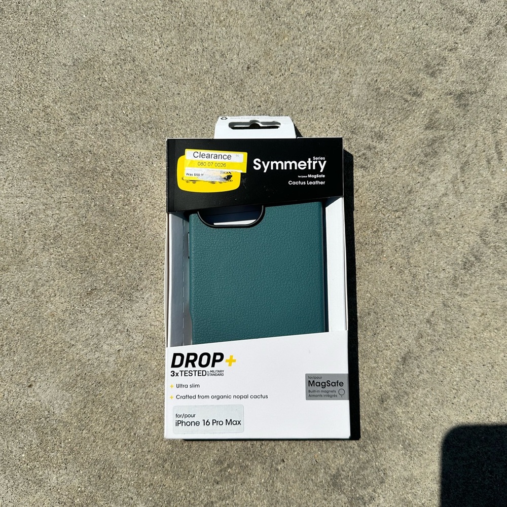 Symmetry Series iPhone 16 Pro Max Case in Teal